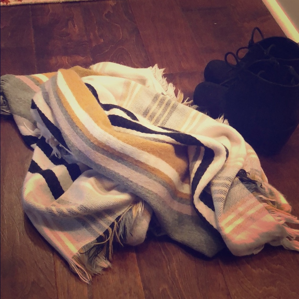 Blanket Scarf
